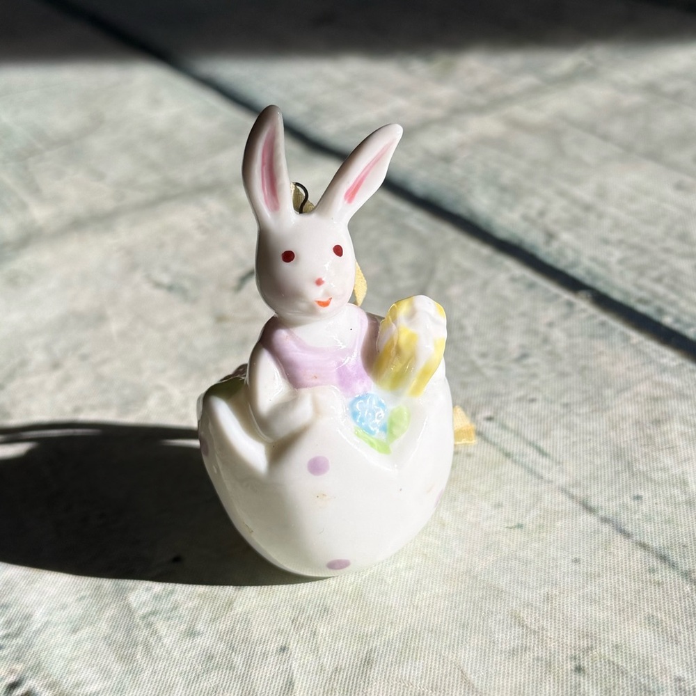 Vintage ceramic Easter bunny in egg ornament. Trinket.